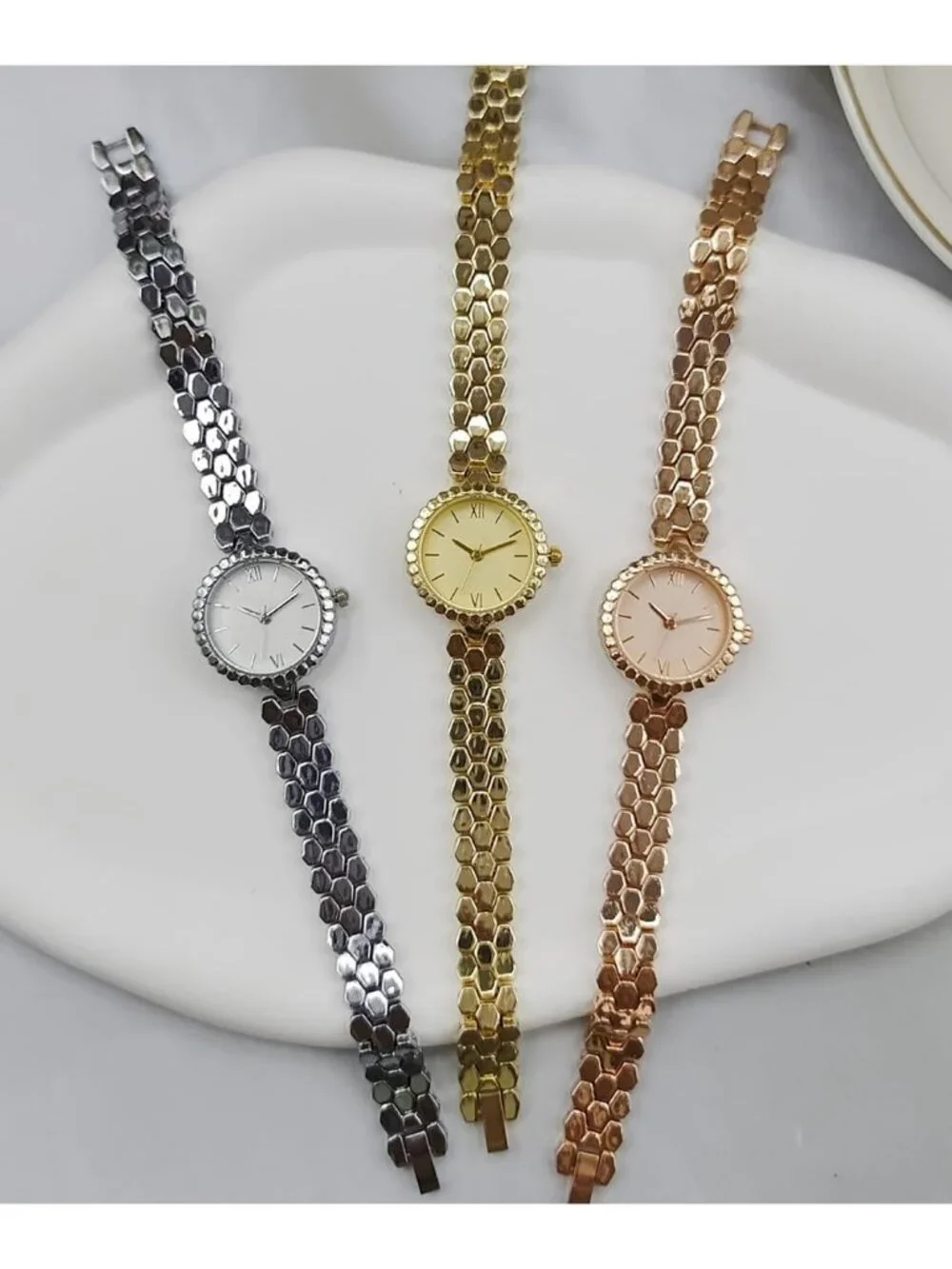 Women's Rose Gold Vintage Bracelet Analog Waterproof Stainless Steel Band Watch